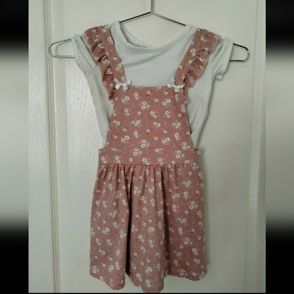 MuMuCoCo Pink Floral Jumper Dress With White Tee Size 3T 2 piece set - Picture 2 of 8
